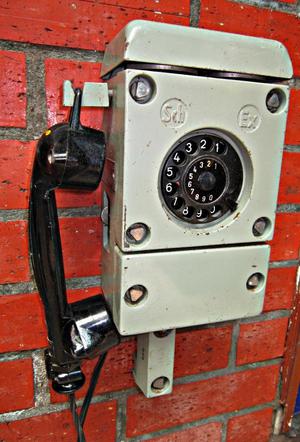 Antiguo Teléfono Siemens Minero