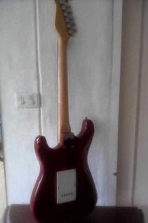 Vendo Guitarra Electrica