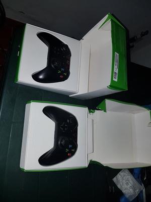 Vendo Controles de Xbox One Usados
