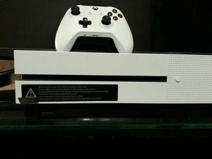 Vendo Xbox One S