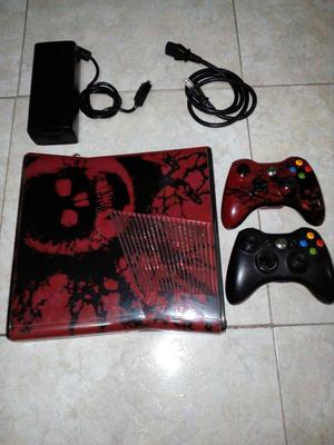 Xbox 360 Slim Gears Of Wars