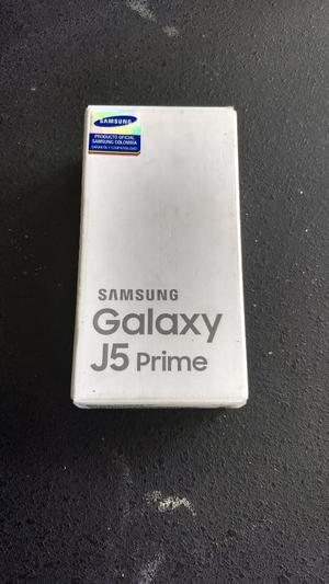 Vendo Samsung Galaxy J5 Prime