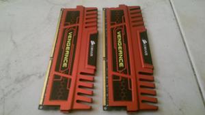 Corsair Vengeance Red 8GB 2x4GB cada una DDR3 16 GB ram