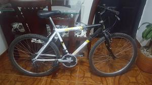 Vendo Bicicleta Todo Terreno Casi Nueva.