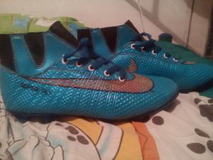 Vendo Guayos Nike