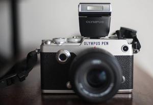 Camara Olympus Pen F Y Lente Panasonic Leica