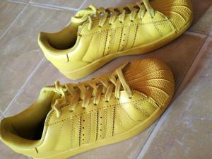 Tennis Adidas Color