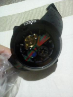 Reloj Gucci