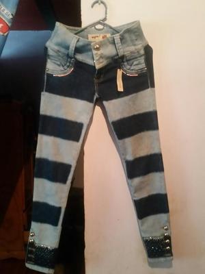 Vendo Lindo Jeans Buena Marka Talla 10