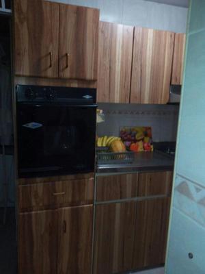 Vendo Mueble de cocina en Torre para Horno