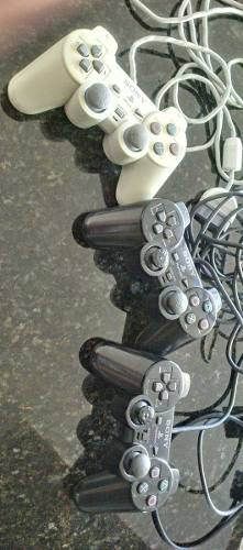Tres Controles De Playstation 2 En Buen Estado