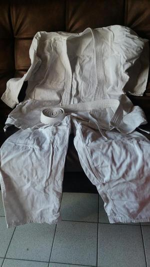Uniforme de Karate