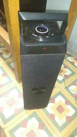 Vendo Torre de Sonido Como Nueva