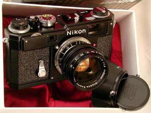 Camara Nikon Limited Edition S3 (black)