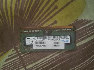memoria DDR3L 4GB marca Samsung