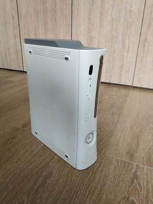 Xbox 360 Blanco Con Disco De 60 Gb Con Kinect Y 4 Controles