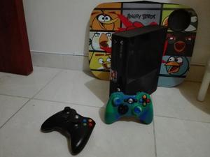 Xbox  En Caja + 2 Mandos 1 Personalizado + 25 Juegos.