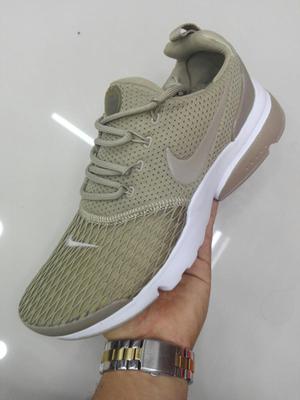 Nike Preston Hombre