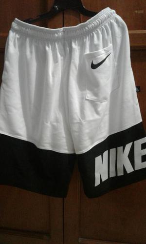 Pantalonetas Nike Solo $