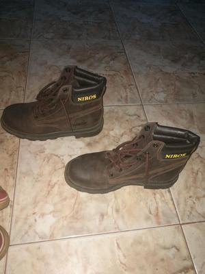 Vendo Cambio Botas Puntas de Acero