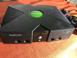 Xbox Clásico + 2 Controles