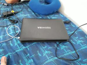 Vendo Potatil Toshiba