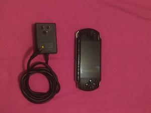 Psp  Sony + Memoria 8gb + 20 Juegos