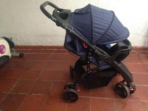 Coche azul para bebe