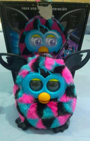 FURBY BOOM TRIANGULOS NUEVO EN CAJA CEL  ALEXANDER