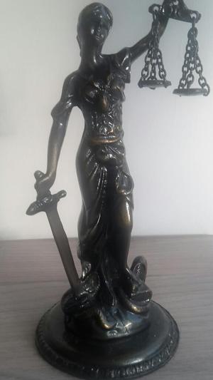 Estatuilla Decoratiba de La Justicia