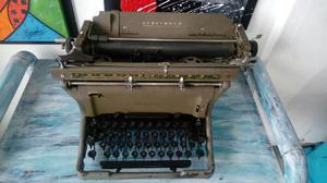 Maquina de Escribir Y Calculadora Antigu