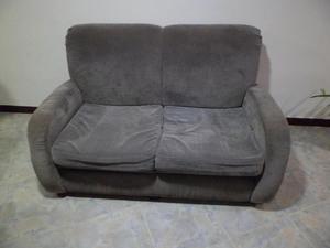 sofa dos puestos gris