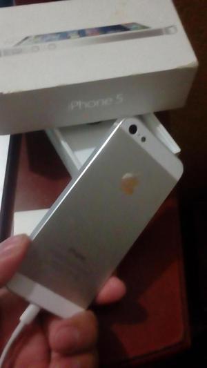 vendo iphone 5 en perfectas condiciones con caja y cargador