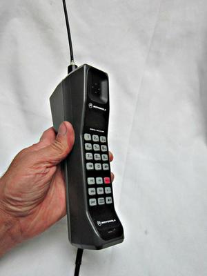 Antiguo Teléfono Celular Dynatac