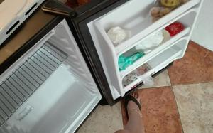 Se Vende Excelente Nevera Mini Bar Negra