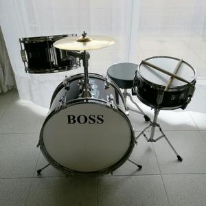 Bateria Boss para Niños