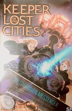 Libro “Keeper Of The Lost Cities” Ingles