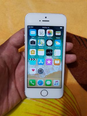 iPhone 5s Blanco 16 Gb Aun con Garantía