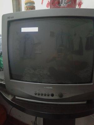 Se Vende Tv Samsung 25
