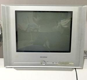 Televisor samsung 16