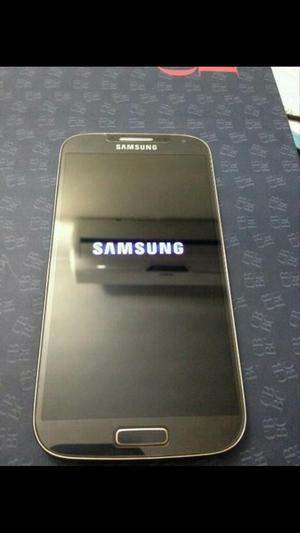 Vendo Mi S4 Samsung Legal con Cargador