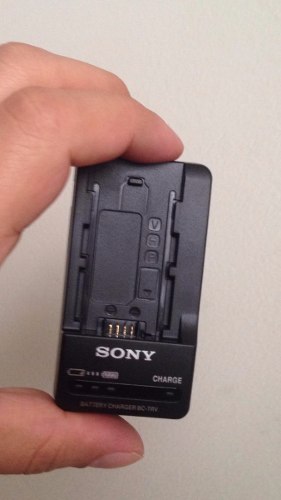 Cargador De Pared Sony Baterias Np100 Serie Nex-vg