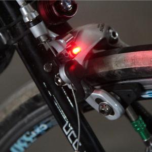 Luz LED para bicicletas