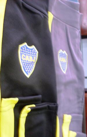 VENDE PANTALON DE SUDADERA DE BOCA