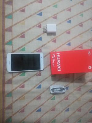 Celular Nuevo Huawei Y blanco 4G 8 gb 8mpx 5