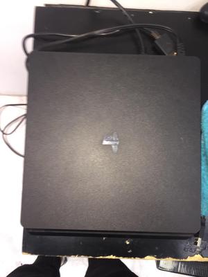 Ps4 Slim 500Gb 2 Controles Y 3 Juegos