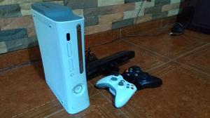Xbox 360 con Kinect Y Dos Controles
