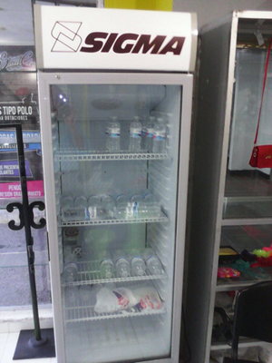 NEVERA EXHIBIDORA SIGMA