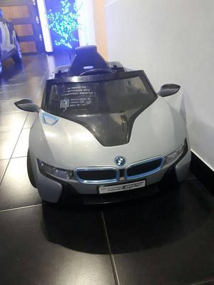 Carro a Batería Niños BMW Plateado como nuevo