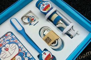 Exclusivo Regalo Navideño!! kit Doraemon - Girón
